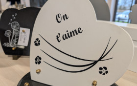 plaque funéraire gravure noire